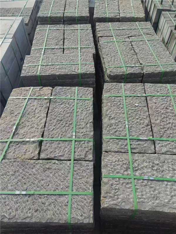 志遠(yuǎn)石材 嘉祥菠蘿面青石板 源頭廠家直供